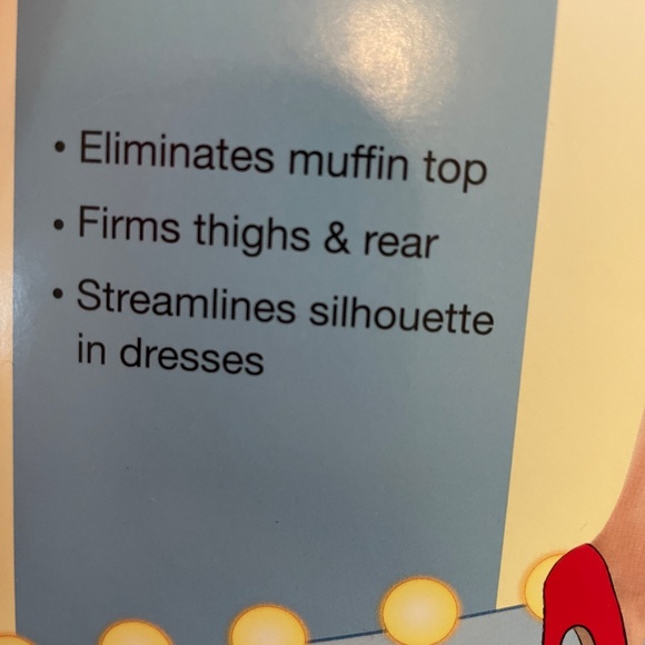 Hi-Waist Mid-Thigh Shaper - Picture 4 of 6